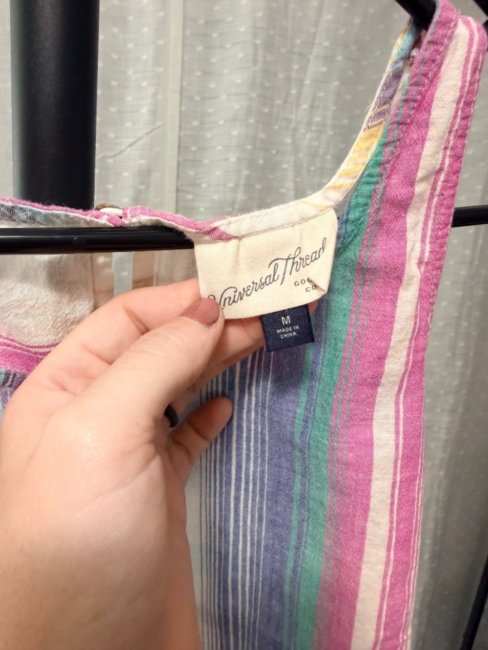 Universal Thread Tank Top - M - Picture 2 of 4